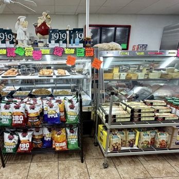 Cibrone M & Sons Bakery - Salads, cheeses, meats, etc. - Bakeries Near Me - Pittsburgh, Pennsylvania Cibrone M & Sons Bakery - Salads, cheeses, meats, etc. - Bakeries Near Me - Pittsburgh, Pennsylvania