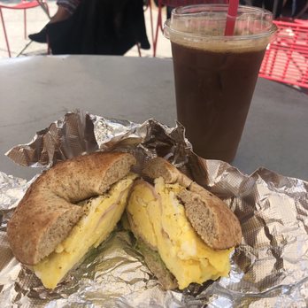 Astor Plate - Classic egg sandwich with ham and avocado (very little avocado) - Juice Bars & Smoothies Near Me - New York, New York