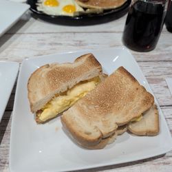 Rise & Grind - Breakfast sandwich
