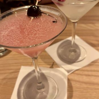 Bonefish Grill - Ozmopolitan (pink martini) & Winter white cosmo (white martini) - Seafood Near Me - Westminster, Colorado