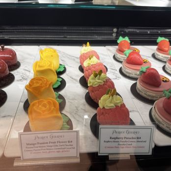 Pierrot Gourmet - Treats - Coffee & Tea Near Me - Chicago, Illinois