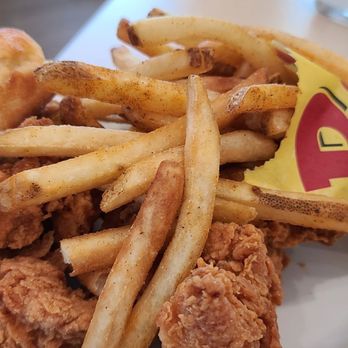 Bojangles - Fast Food Near Me - Euless, Texas
