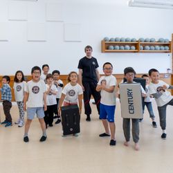 ELeung Wing Tsun - Kids Wing Tsun kung fu class group photo - May 2024