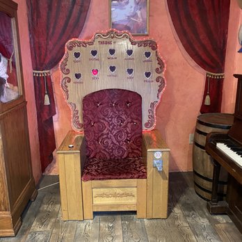 Old Town Trolley Tours St Augustine - The Throne of Love.  Right here. - Historical Tours Near Me - St. Augustine, Florida