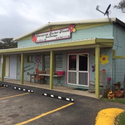 Matagorda Harbor House Antiques & Gifts - Storefront