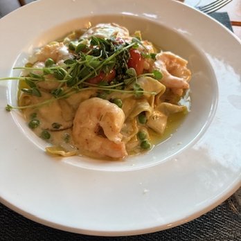 Hualani's - shrimp farfalle - Hawaiian Near Me - Lihue, Hawaii Hualani's - shrimp farfalle - Hawaiian Near Me - Lihue, Hawaii