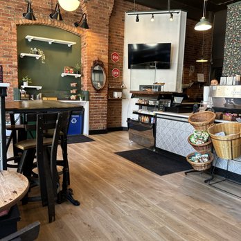 Anchor & Bloom Café - Cafe - Coffee & Tea Near Me - Seattle, Washington