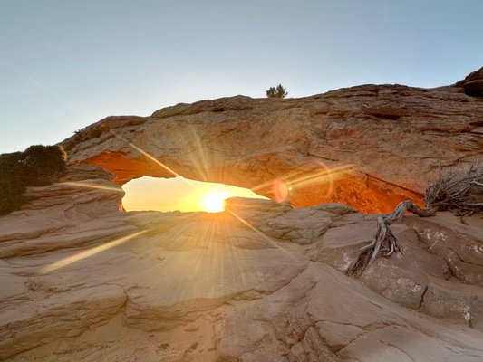 Mesa Arch by null