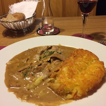 Restaurant Oberhof - Zurich style veal - Swiss Food Near Me - Zürich, ZH
