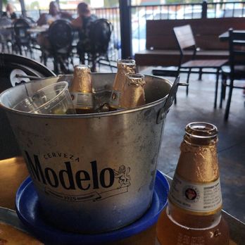Dimitri's Restaurant - Bucket of beers - Diners Near Me - Sebring, Florida