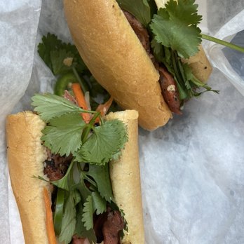 Caphe Banh Mi - Lemongrass Chicken Banh Mi - Vietnamese Near Me - Alexandria, Virginia Caphe Banh Mi - Lemongrass Chicken Banh Mi - Vietnamese Near Me - Alexandria, Virginia