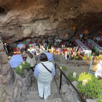 La Gruta - Mexican Near Me - Teotihuacán de Arista, MEX