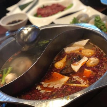Q Restaurant - Chinese Near Me - Boston, Massachusetts