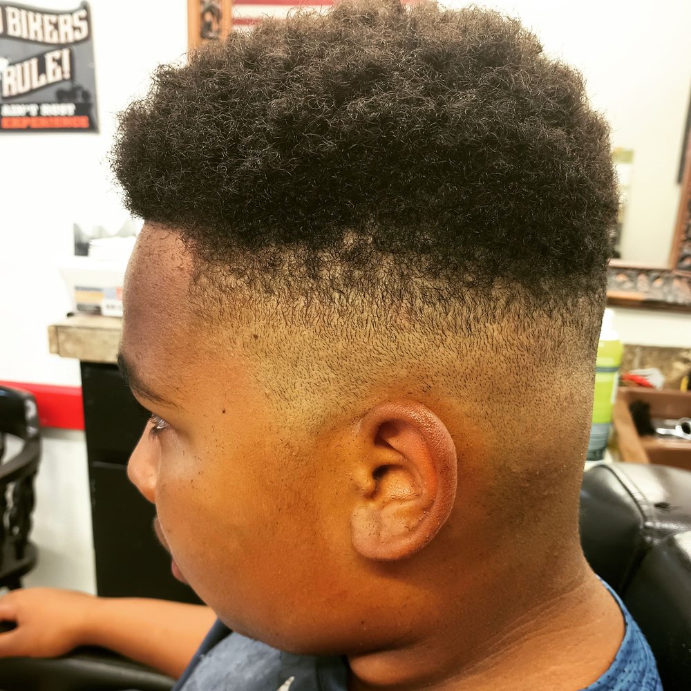 Pete the Barber Logo