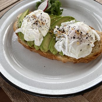 Lola's Bistro - Avocado Toast - New American Near Me - Brownsville, Texas