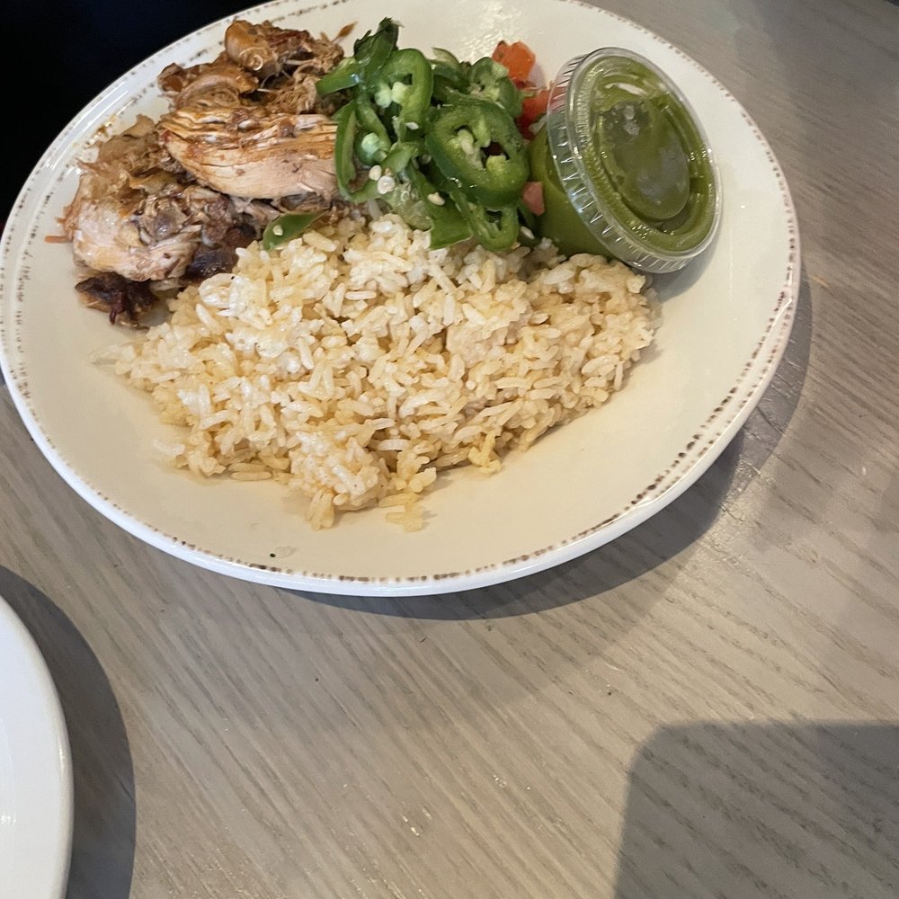 Naco Taco - Chicken burrito bowl - Mexican Near Me - Cambridge, Massachusetts Naco Taco - Chicken burrito bowl - Mexican Near Me - Cambridge, Massachusetts
