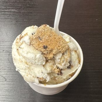Dream the La Cream - Ice Cream & Frozen Yogurt Near Me - Virginia Beach, Virginia Dream the La Cream - Ice Cream & Frozen Yogurt Near Me - Virginia Beach, Virginia