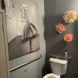 Hair Handlers