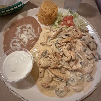Don Patron - Pollo Crema - Mexican Near Me - Bristol, Rhode Island