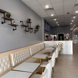 The Whale Tea Manhasset - Interior