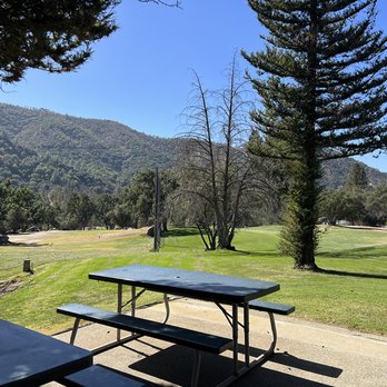 River Creek Café - Beautiful outdoor atmosphere overlooking the golf course - American Near Me - Ahwahnee, California River Creek Café - Beautiful outdoor atmosphere overlooking the golf course - American Near Me - Ahwahnee, California