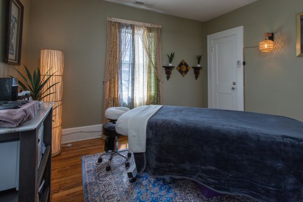 Blazing Lotus Healing House by null