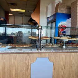 Lisa Pizza and Restaurant - Pizza by the slice