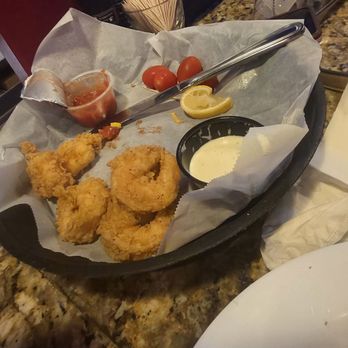 Hank's Bar & Grill - Sports Bars Near Me - Columbus, Georgia