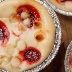 Daily Decadence - Strawberry White Chocolate
