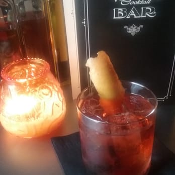 The Victor Bar - The Optimo: Tastes similar to a Negroni. - Cocktail Bars Near Me - Chicago, Illinois