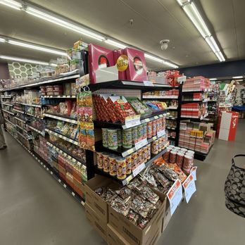 Mitsuwa Marketplace - International Grocery Near Me - San Gabriel, California Mitsuwa Marketplace - International Grocery Near Me - San Gabriel, California