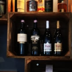 Giuliano's - Small selection of wines.