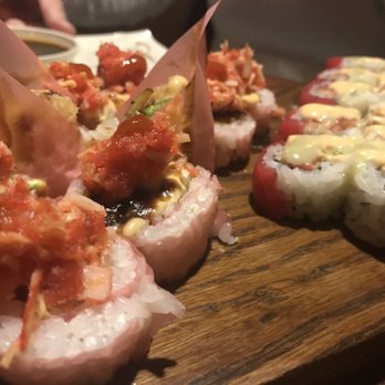 Kome Sushi - Phoenix Roll and Sweetheart Roll - Sushi Bars Near Me - Parkville, Missouri