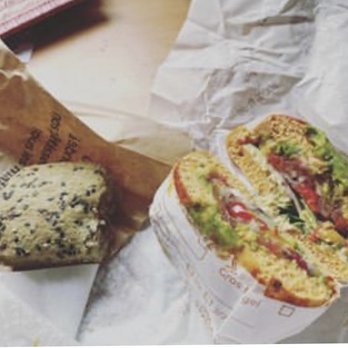 Bagelstein - Bagel joséphine et greenie matcha - Bagels Near Me - Lyon, 69