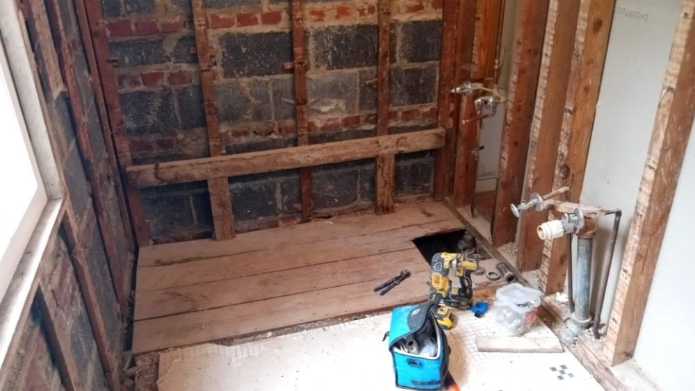 Slide of Out the mudd Home Repairs