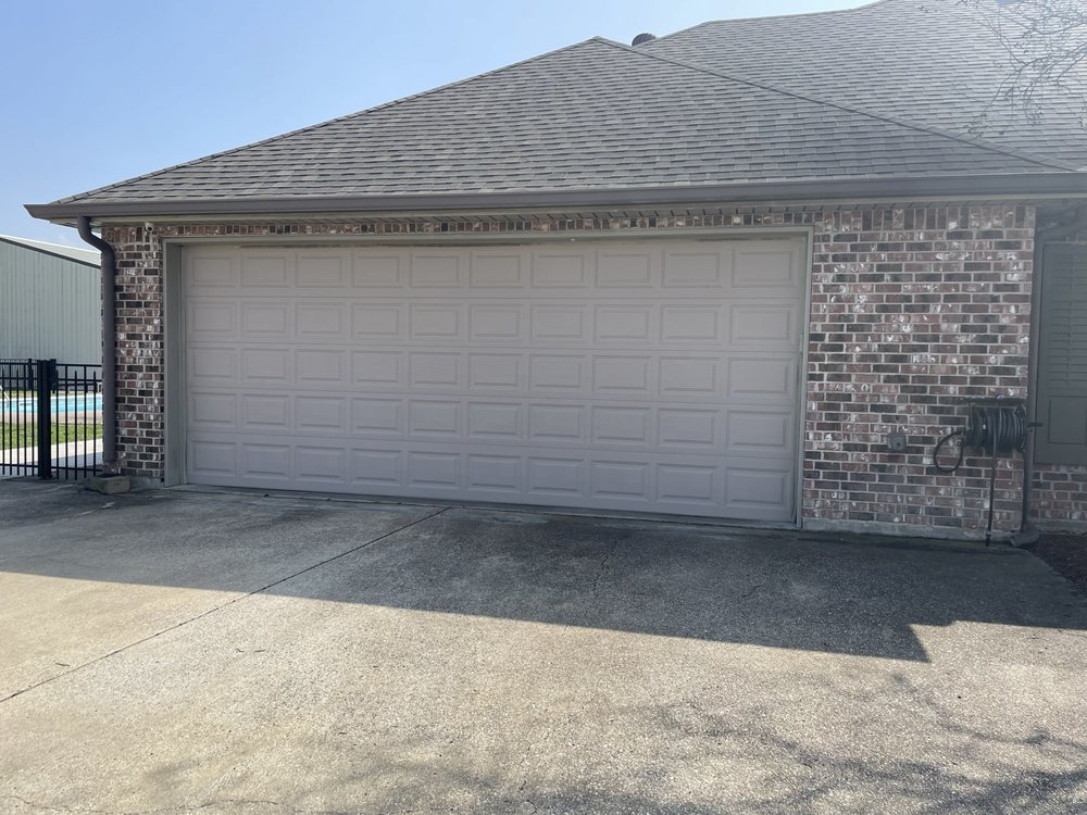 BLD Construct Services - Garage Door Contractor in Ragley, LA