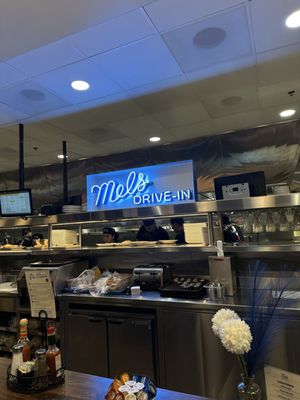 Mel’s Drive-In Nashville by null