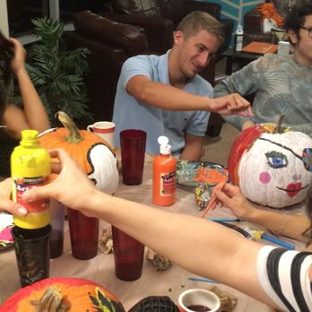 College Houses - Halstead House: Pumpkin painting in October - Apartments Near Me - Austin, Texas College Houses - Halstead House: Pumpkin painting in October - Apartments Near Me - Austin, Texas