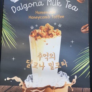 Goldmiss - This poster doesn't show a whipped coffee layer like one expects BUT this milk tea is flavorful WITH Dalgona toffee. - Coffee & Tea Near Me - Honolulu, Hawaii