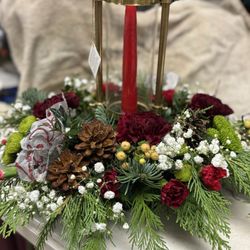 Garden of Peace - Round center peice for Christmas