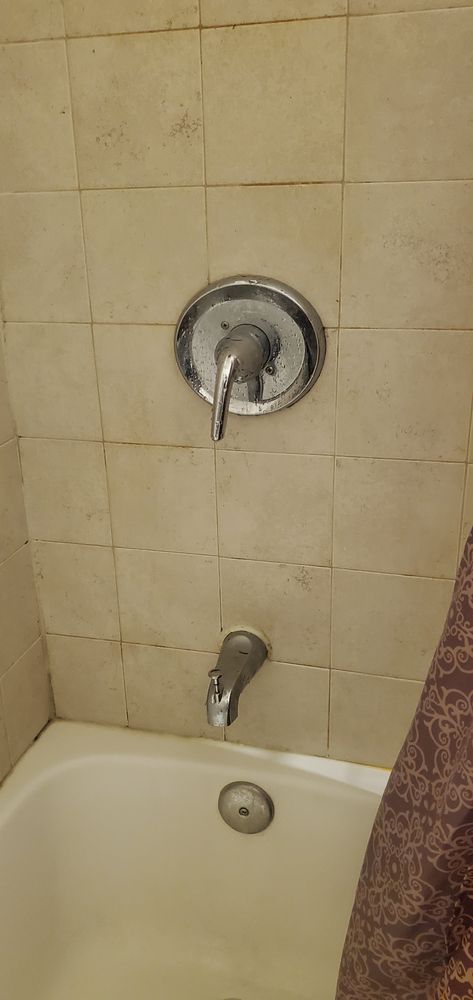 Slide of Tutu Home Improvement