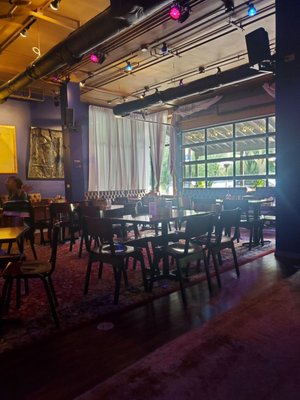 Bureau Bar and Restaurant by null