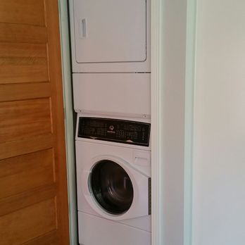 Sebastian Francese General Contractor - New laundry nook - General Contractors Near Me - Richmond, California Sebastian Francese General Contractor - New laundry nook - General Contractors Near Me - Richmond, California