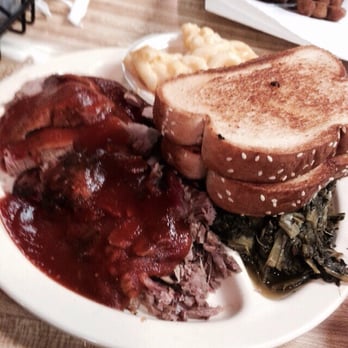 Pruett's Bar-B-Q - BBQ mix plate - Barbeque Near Me - Gadsden, Alabama