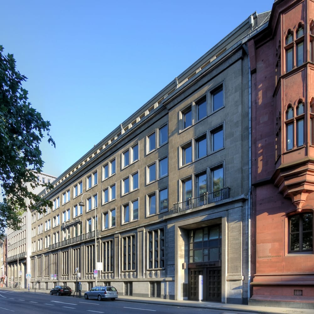 Deutsche Bank Bank Sparkasse An Den Dominikanern 11 27