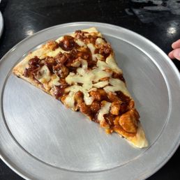 BBQ CHICKEN PIZZA