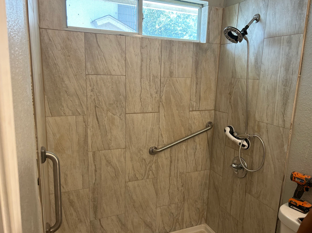 Slide of 5 Star Restoration