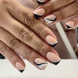 Deluxe I Nail
