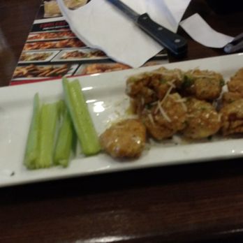 TGI Fridays - Garlic parmesan boneless wings - American Near Me - Bourbonnais, Illinois TGI Fridays - Garlic parmesan boneless wings - American Near Me - Bourbonnais, Illinois