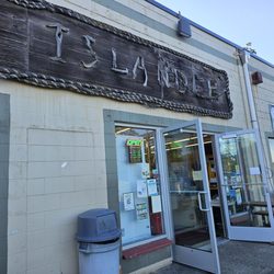 The Islander Store - Front